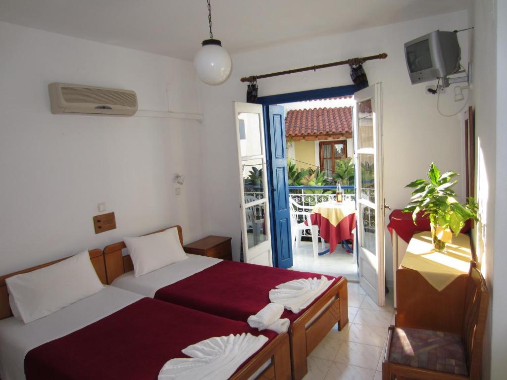 Hotel Mariona ปีตาโกเรโย ภายนอก รูปภาพ